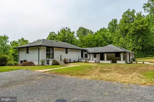 1265 Swamp Bridge Rd, Denver, PA 17517 - Photo 2