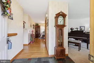 1007 Bear Creek Rd, Elizabethtown, PA 17022 - Photo 6