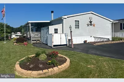 101 Silver Wind Court S, Lancaster, PA 17603 - Photo 2