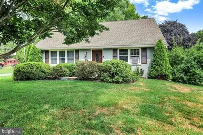 6351 Jackson Drive, East Petersburg, PA 17520 - Photo 2