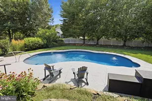 1146 S Bristol Dr, Lititz, PA 17543 - Photo 64