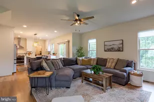 866 Stonebridge Dr, Lancaster, PA 17601 - Photo 20