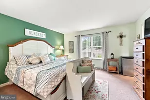 121 Meadowview Dr, Gap, PA 17527 - Photo 12