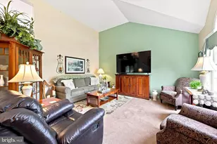 121 Meadowview Dr, Gap, PA 17527 - Photo 16