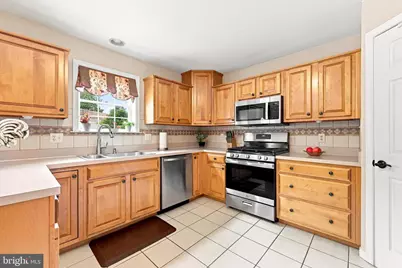 121 Meadowview Drive, Gap, PA 17527 - Photo 4