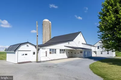 680 N Railroad Avenue, New Holland, PA 17557 - Photo 28