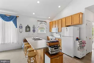 424 Haymarket Ln, Lititz, PA 17543 - Photo 10