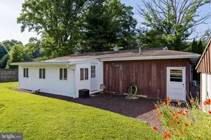225 Hartings Park Rd, Denver, PA 17517 - Photo 12