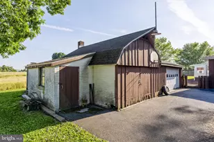 225 Hartings Park Rd, Denver, PA 17517 - Photo 18