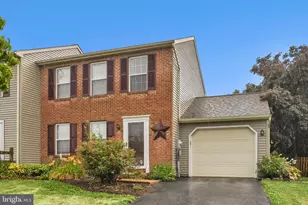 139 Chelmsford Dr, Marietta, PA 17547 - Photo 2