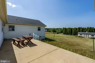 469 Gault Rd, Narvon, PA 17555 - Photo 16