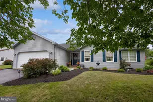 20 Rosemont Dr, Denver, PA 17517 - Photo 1