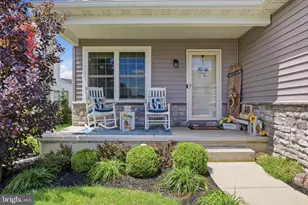 405 Jared Wy, New Holland, PA 17557 - Photo 2