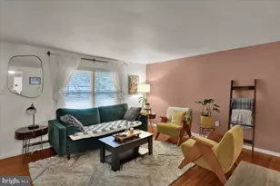 105 Autumn Dr, Lititz, PA 17543 - Photo 6