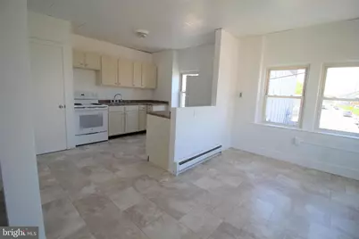 101 S Railroad Avenue, New Holland, PA 17557 - Photo 6