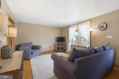110 S Aspen Drive, Mount Joy, PA 17552 - Photo 6