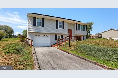 237 Buttonwood Drive, Elizabethtown, PA 17022 - Photo 2