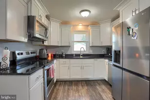 237 Buttonwood Dr, Elizabethtown, PA 17022 - Photo 12