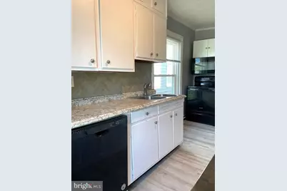 520 Main Street #APT 2, Denver, PA 17517 - Photo 4