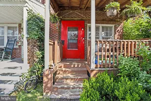 239 Locust St, New Holland, PA 17557 - Photo 4