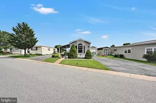 40 Ridgewood Manor, Manheim, PA 17545 - Photo 4