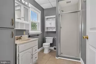 201 W Main St, Leola, PA 17540 - Photo 10