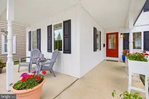 20 Willow St, Lititz, PA 17543 - Photo 2