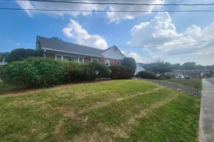 465 Lincoln Ave, Ephrata, PA 17522 - Photo 8
