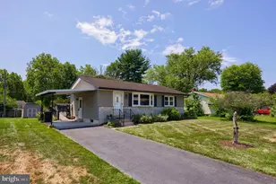 2742 Chapel Rd, Lancaster, PA 17603 - Photo 4
