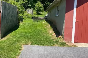 146 E Main St, Adamstown, PA 19501 - Photo 64