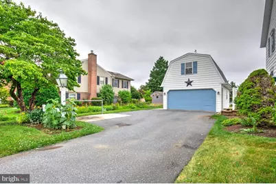 15 N Custer Avenue, New Holland, PA 17557 - Photo 6