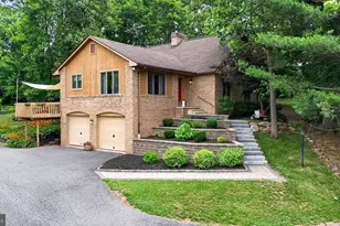 2571 Valley View Rd, Morgantown, PA 19543 - Photo 2