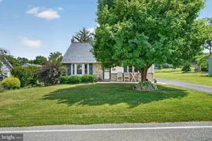 4 Bauer Ave, Willow Street, PA 17584 - Photo 1
