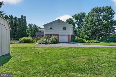 1277 S Colebrook Road, Manheim, PA 17545 - Photo 4