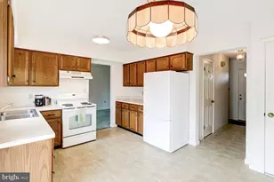 205 Walnut Ln, New Holland, PA 17557 - Photo 14