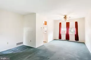 205 Walnut Ln, New Holland, PA 17557 - Photo 10