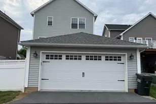 4 Pacific Blvd, Ephrata, PA 17522 - Photo 4