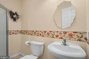958 Elm Ave, Lancaster, PA 17603 - Photo 14