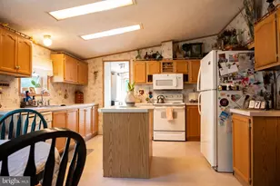822 Sunny Ln, Gap, PA 17527 - Photo 18