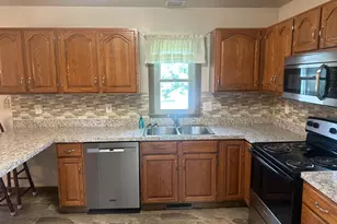 2143 Sheri Ln, Mount Joy, PA 17552 - Photo 4