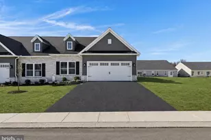 108 Hillard Fld, Lancaster, PA 17603 - Photo 1