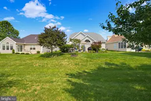 707 Thoreau Dr, Mount Joy, PA 17552 - Photo 38