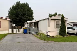 19 Sunflower Dr, Ephrata, PA 17522 - Photo 2