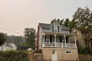 203 Lincoln Ave, Ephrata, PA 17522 - Photo 2