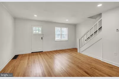 343 S Marshall Street, Lancaster, PA 17602 - Photo 2