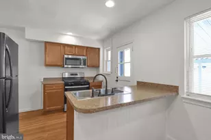 343 S Marshall St, Lancaster, PA 17602 - Photo 4