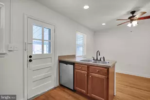 343 S Marshall St, Lancaster, PA 17602 - Photo 6