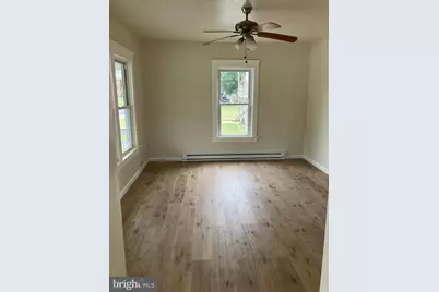 30 E Stiegel Street, Manheim, PA 17545 - Photo 10