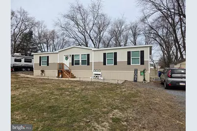 254 Walnut Street, Bainbridge, PA 17502 - Photo 1