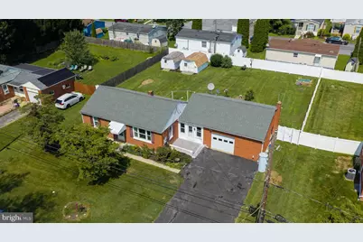 9 Park Circle Drive, Lancaster, PA 17603 - Photo 2